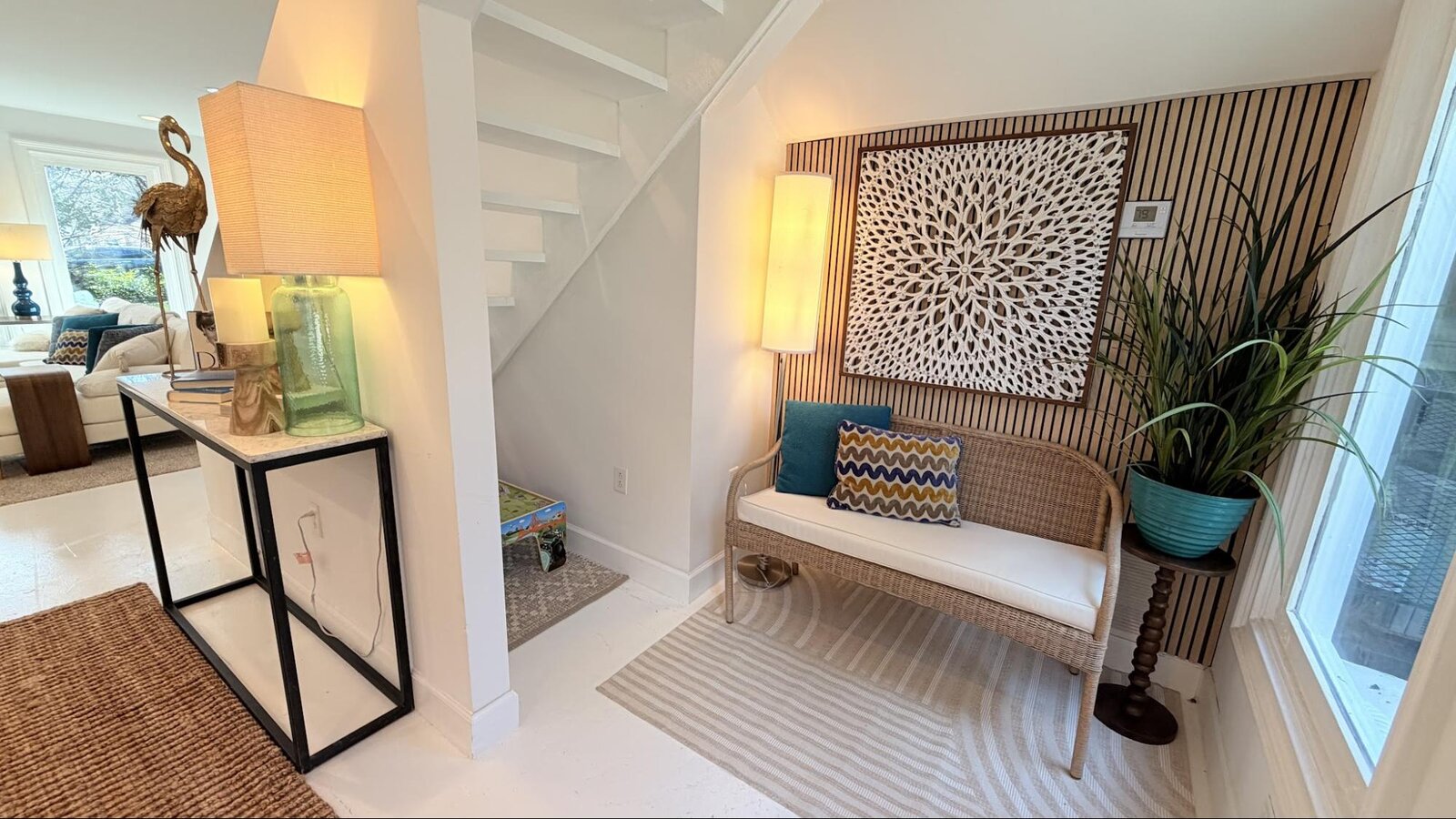 Dix Lee'On Airbnb coastal home by Vinette Brown Dye — view 2