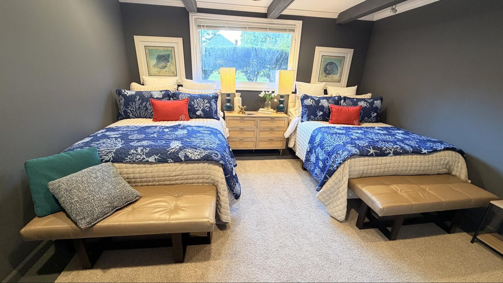 Dix Lee'On Airbnb coastal home by Vinette Brown Dye — view 7