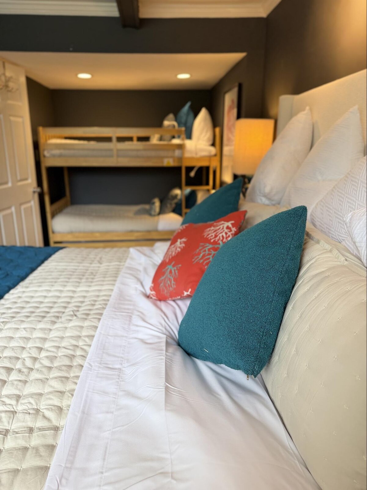 Dix Lee'On Airbnb coastal home by Vinette Brown Dye — view 18
