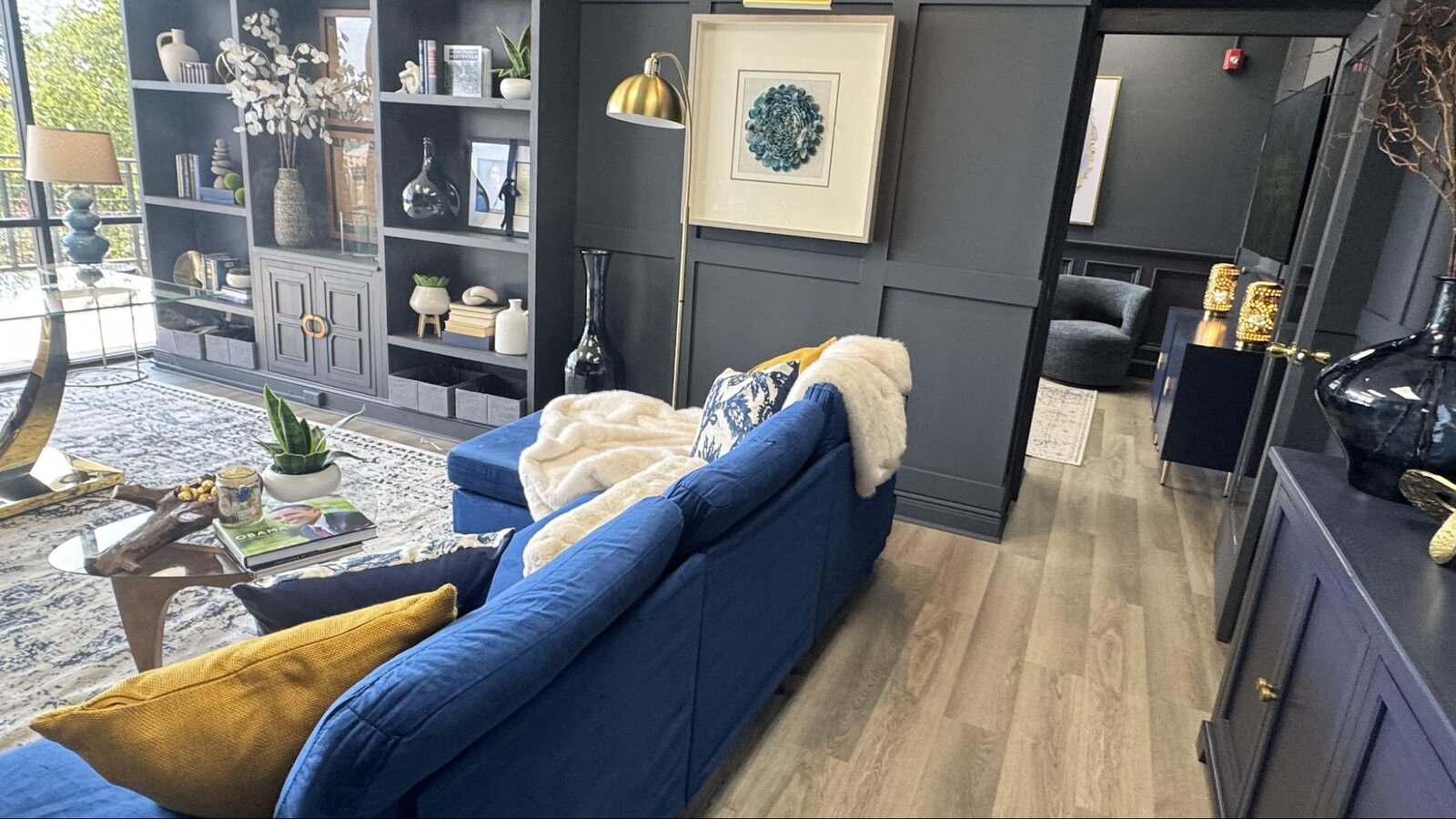 Presidential executive suite by Vinette Brown Dye — view 7