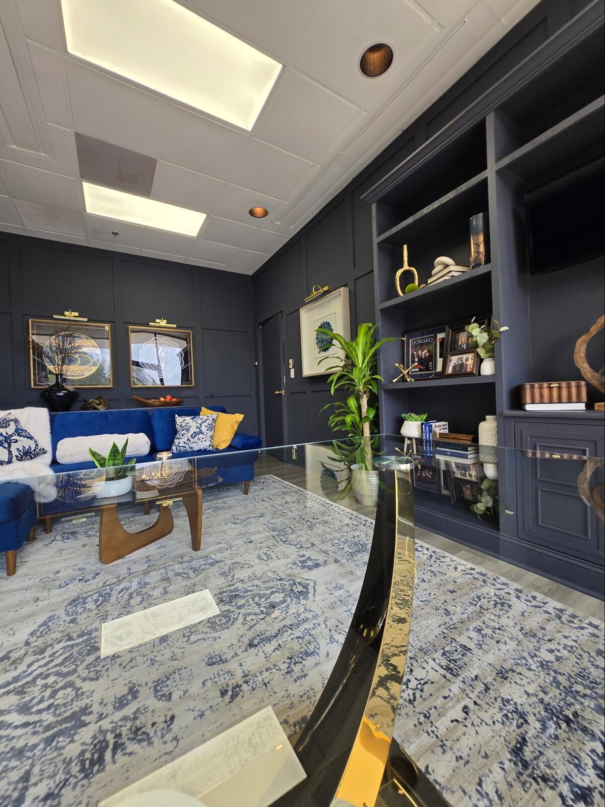 Presidential executive suite by Vinette Brown Dye — view 13