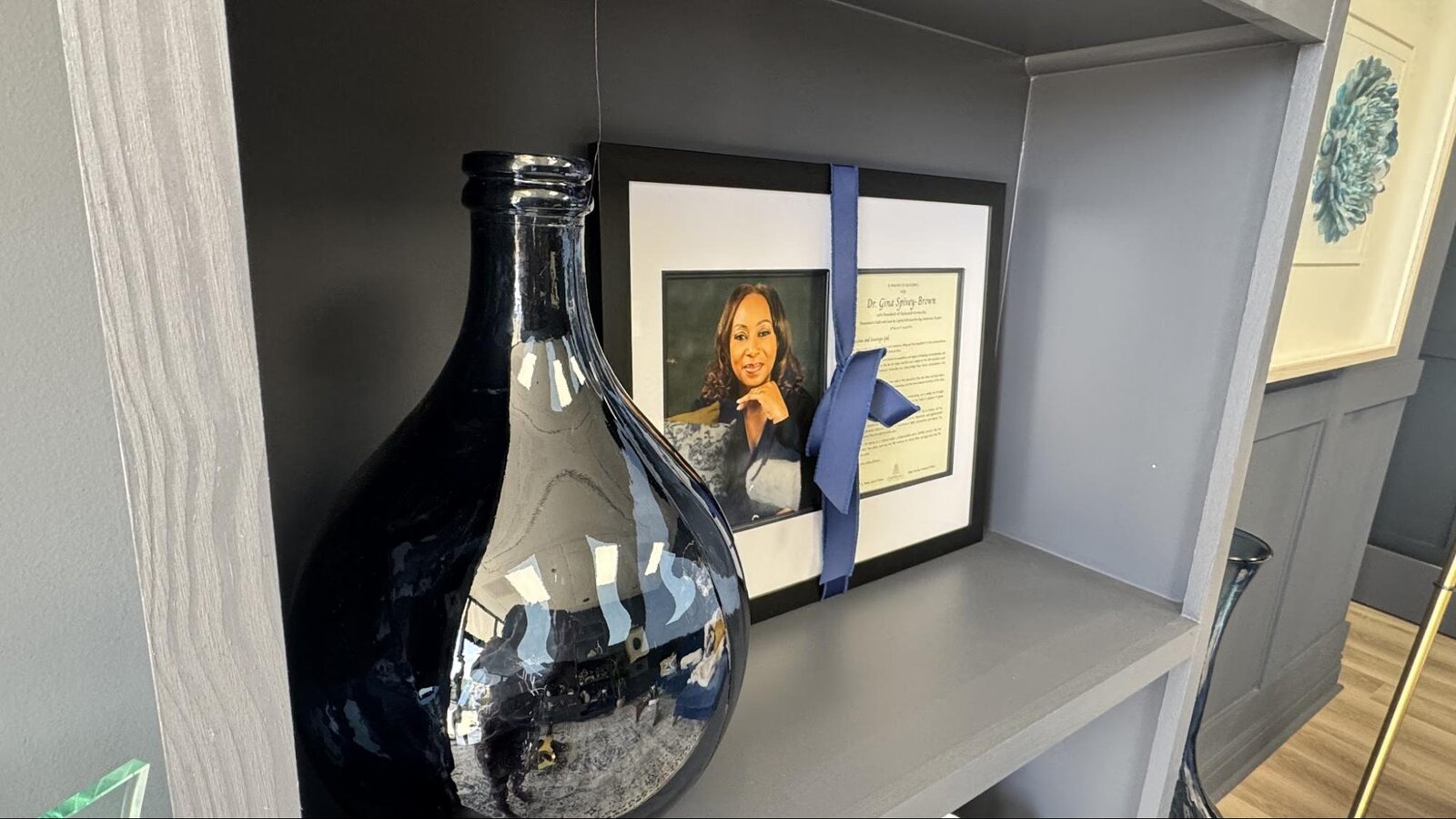 Presidential executive suite by Vinette Brown Dye — view 19